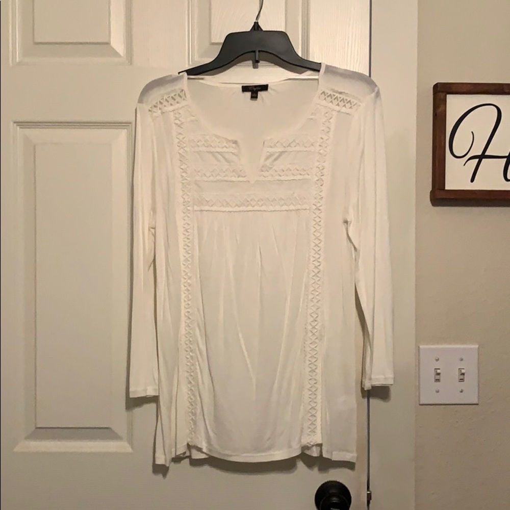 Long sleeve white top